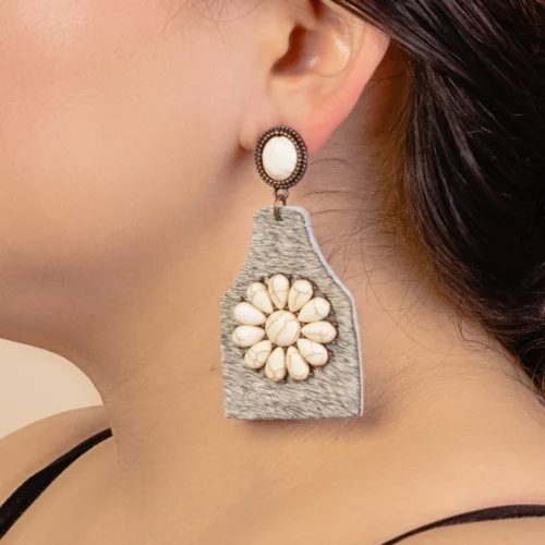 93093 Animal print squash earrings ivory