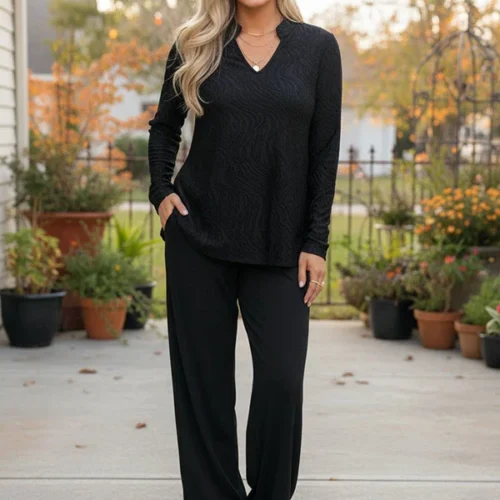 Trendy black subtle pattern top