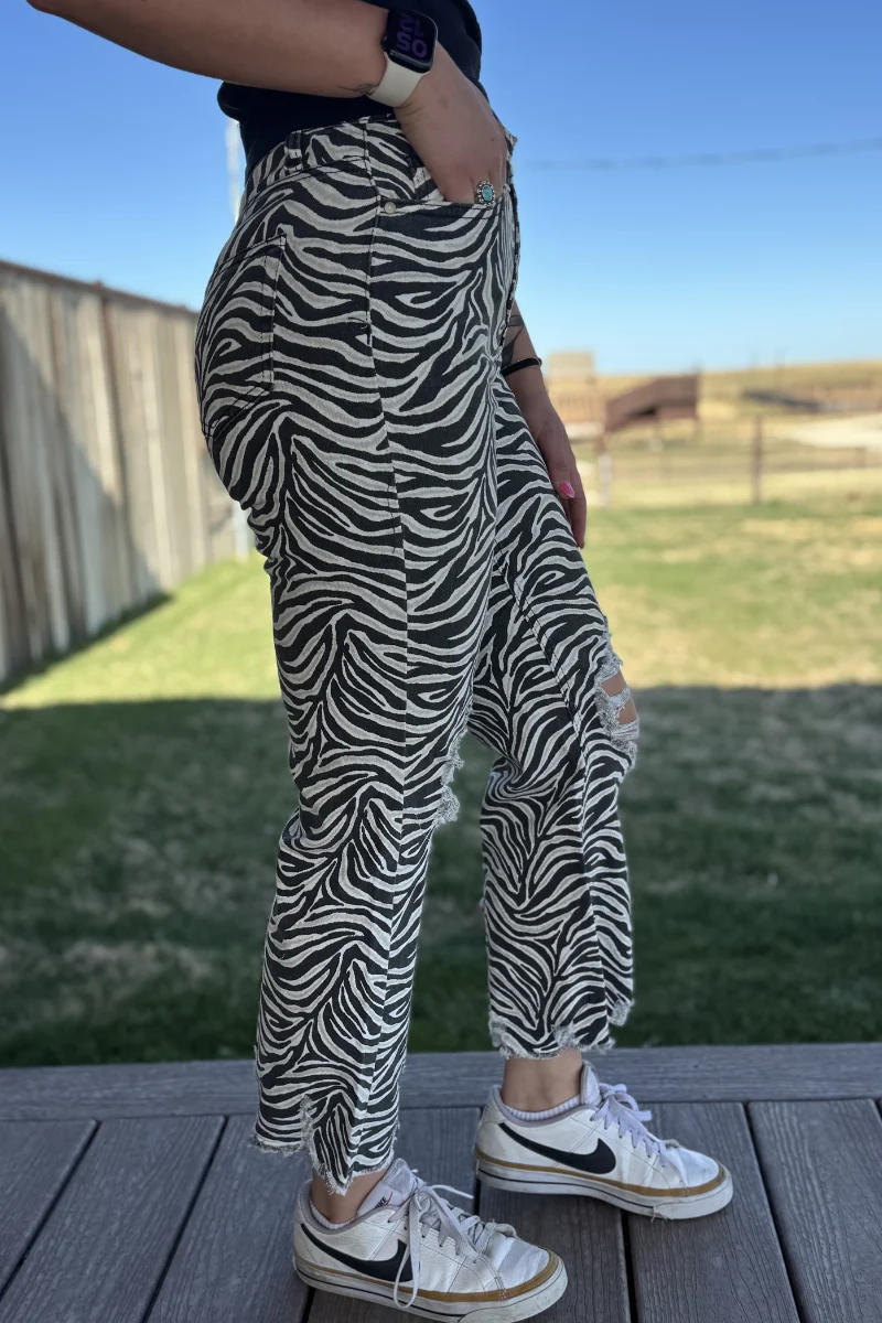 Cowgirl Safari Jeans - Image 3