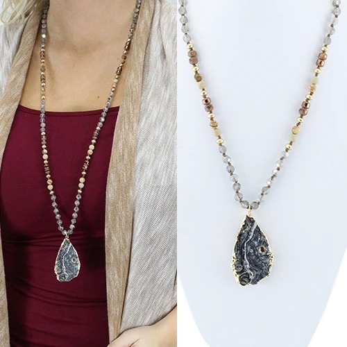 72038 Natural stone necklace  black